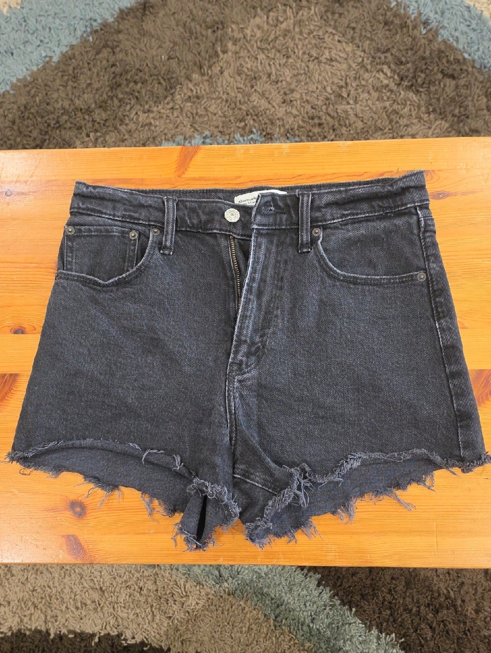 Abercrombie & Fitch Black High-Rise 90's Relaxed Cutoff Denim Shorts